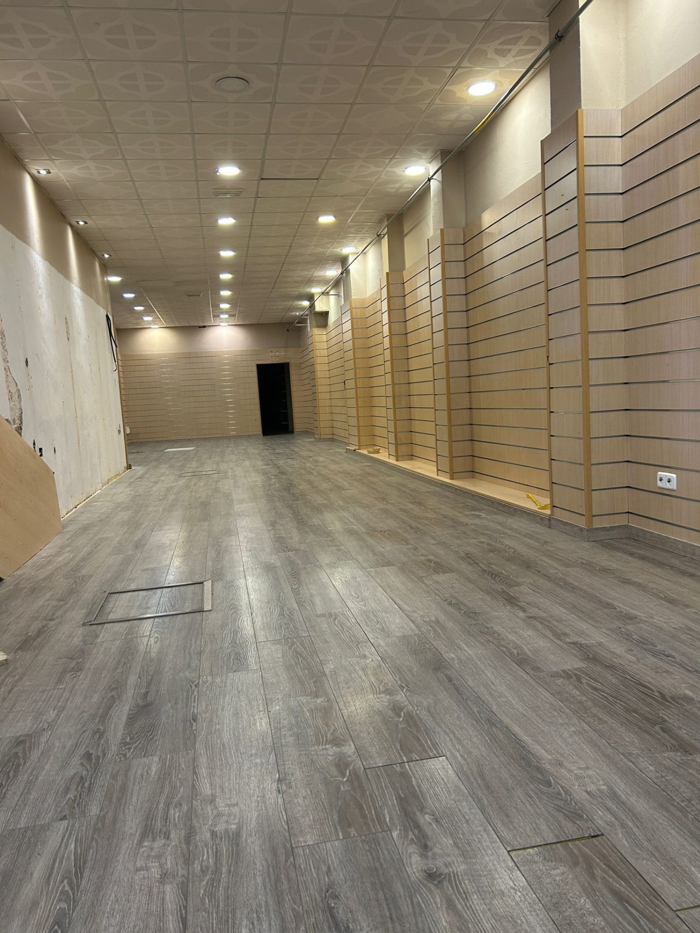 Local comercial · Valencia antes de la reforma de SGO Services